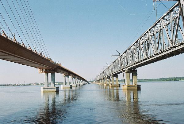 Мосты через Обь. Фото М. Самолововой.